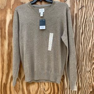 *NEW* ST JOHN’S BAY V-NECK SWEATER